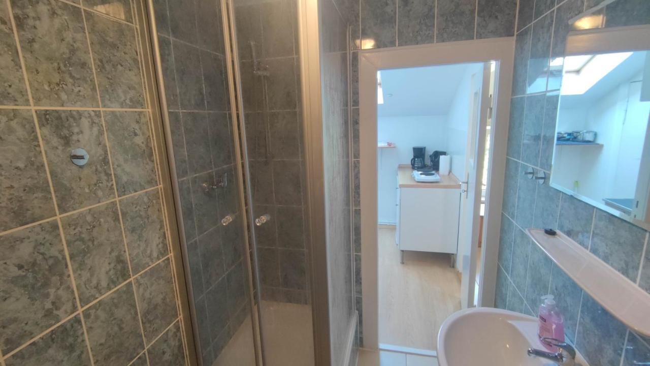 Fewo3-1 Zim-2 Einz Bett-2 Pers-Kueche-Dusche Wc Berlin Eksteriør bilde